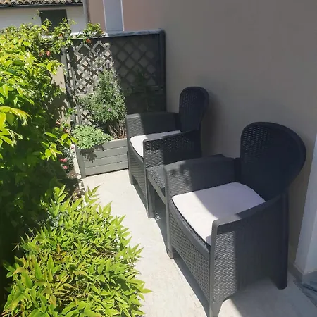 Dismano Singola 2 Posti Letto Singoli * San Zaccaria
